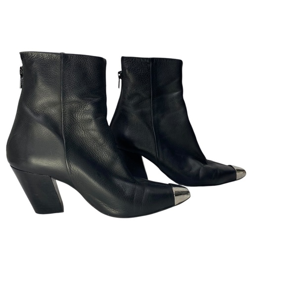 FREE PEOPLE x Ferylrobin  Sz 39 Ride or Fly Short Boots Modern Western in Black - Picture 5 of 13